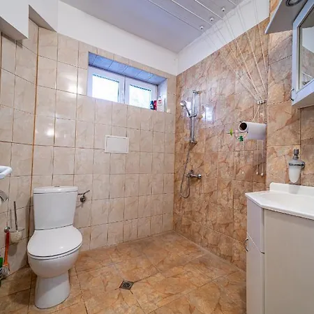 דירה Sunny And Quiet 2bdr *